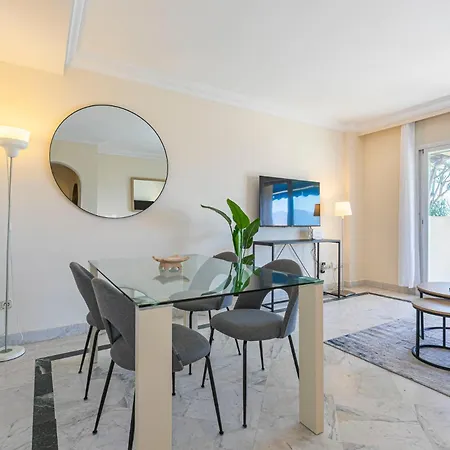 Puerto Banus, Marina Banus, 2br, 2bth, Seaviews And Parking Apartment *