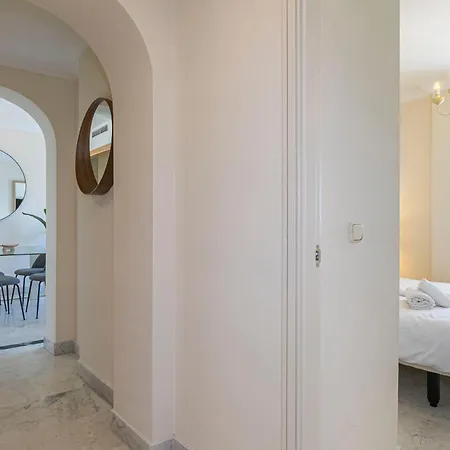 Puerto Banus, Marina Banus, 2br, 2bth, Seaviews And Parking