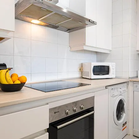 Puerto Banus, Marina Banus, 2br, 2bth, Seaviews And Parking Marbellac