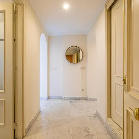 Appartement Puerto Banus, Marina Banus, 2br, 2bth, Seaviews And Parking