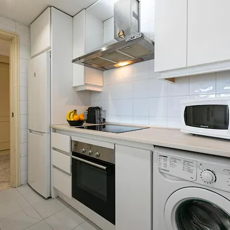 Apartamento Puerto Banus, Marina Banus, 2br, 2bth, Seaviews And Parking Marbella